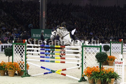 ARIOLDI R_XX_MILANO_2010_SS3_2194.jpg